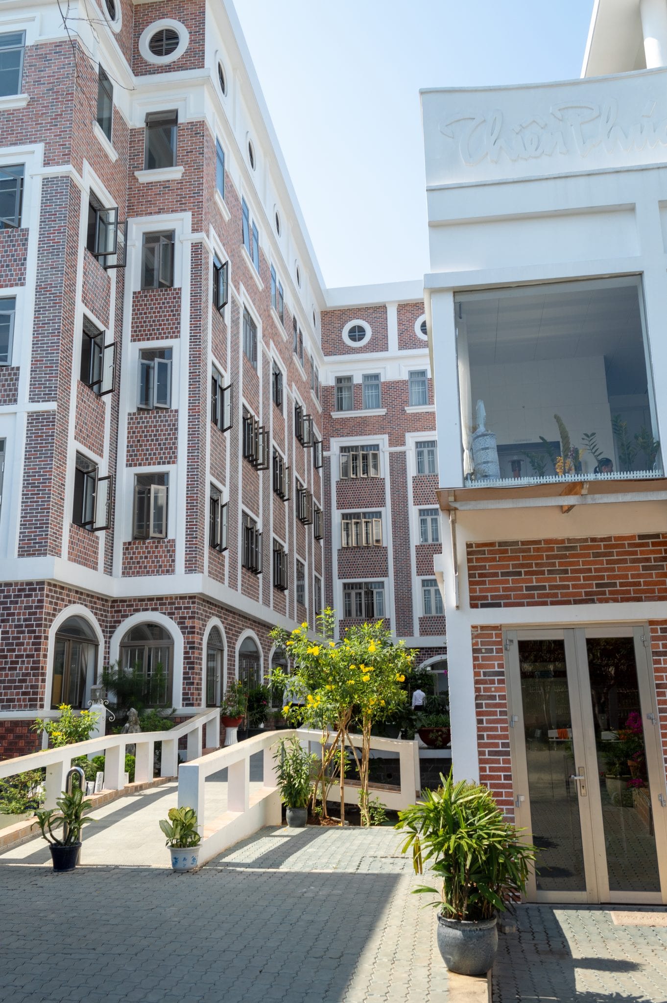 Nhôm anode niken cho công trình thực tế