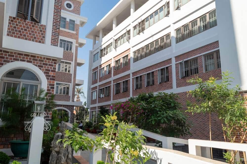 Cửa sổ nhôm kính Long Vân cách âm, cách nhiệt